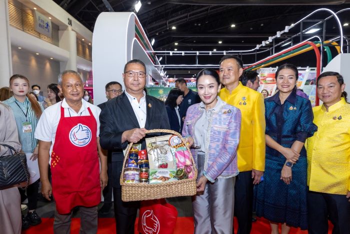 OR เดินหน้าหนุน “ไทยเด็ด” ในงาน OTOP Mid Year 2025 สร้างโอกาสให้ผู้ประกอบการท้องถิ่น มุ่งสร้างรายได้สู่ชุมชนกว่า 200 ล้านบาทในปีนี้