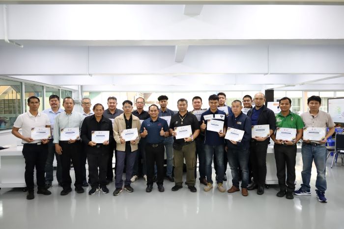 คณะวิศวกรรมศาสตร์ฯ มทร.สุวรรณภูมิ เสริมศักยภาพคณาจารย์ทั่วประเทศ จัดอบรม “เทคนิคการซ่อมบำรุงและวินิจฉัยยานยนต์ไฟฟ้า” ก้าวทันเทคโนโลยีแห่งอนาคต