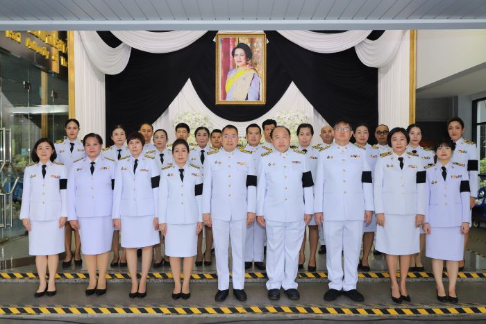 กทท. น้อมถวายความอาลัยและรำลึกในพระมหากรุณาธิคุณ  สมเด็จพระนางเจ้าสิริกิติ์ พระบรมราชินีนาถ พระบรมราชชนนีพันปีหลวง