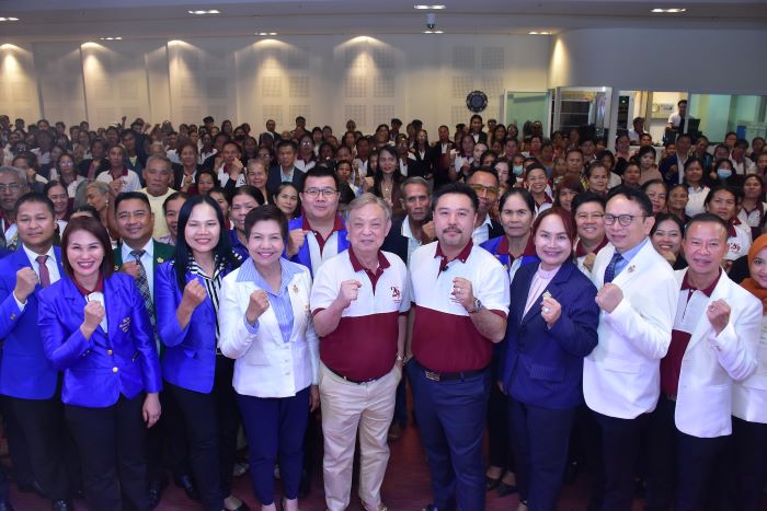 ซูเลียน บุกโคราช จัดงาน “พลิกวิสัยทัศน์ธุรกิจ สู่ชีวิตที่คุณเลือก”  นักธุรกิจร่วมงานล้นหลาม ตอกย้ำผู้นำขายตรงที่จับต้องได้จริง